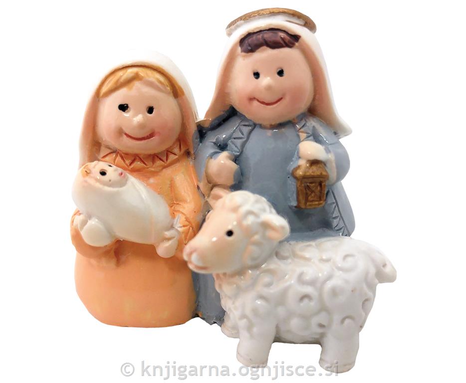 SVETA DRUŽINA Z OVČKO 4 cm