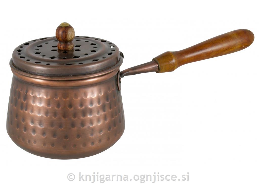 KADILNICA IZ BAKRA 11cm Z ROČAJEM