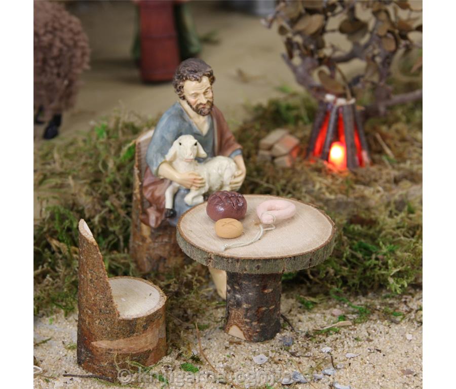 PASTIR SEDEČ Z OVČKO 9cm